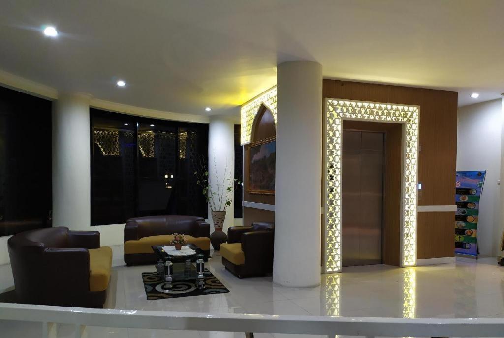 Rangkayobasa Hotel Padang Panjang Bukittinggi Luaran gambar