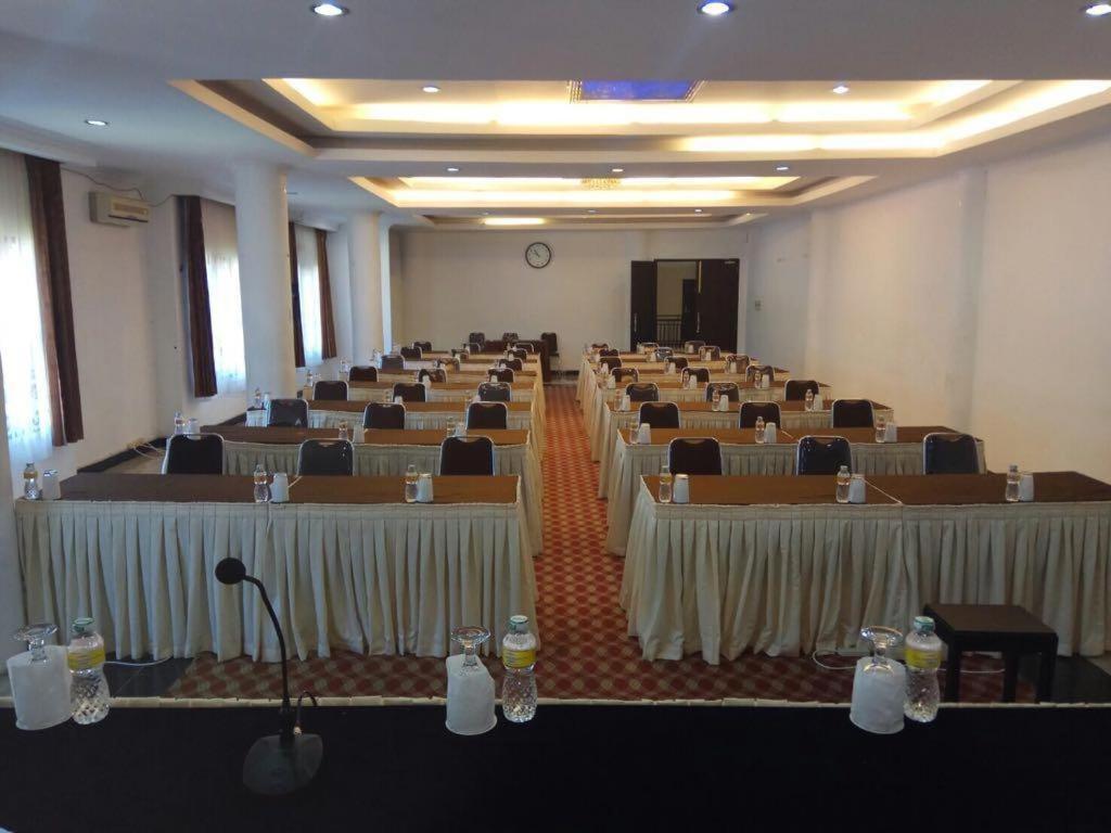 Rangkayobasa Hotel Padang Panjang Bukittinggi Luaran gambar