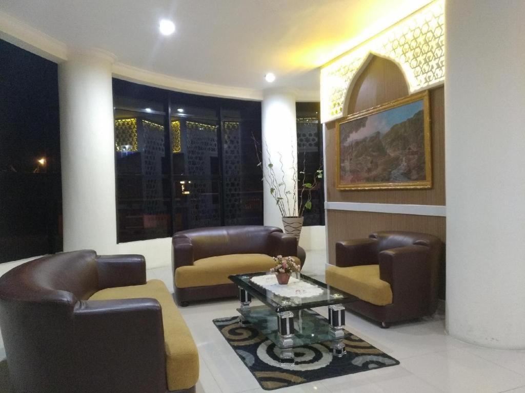 Rangkayobasa Hotel Padang Panjang Bukittinggi Luaran gambar